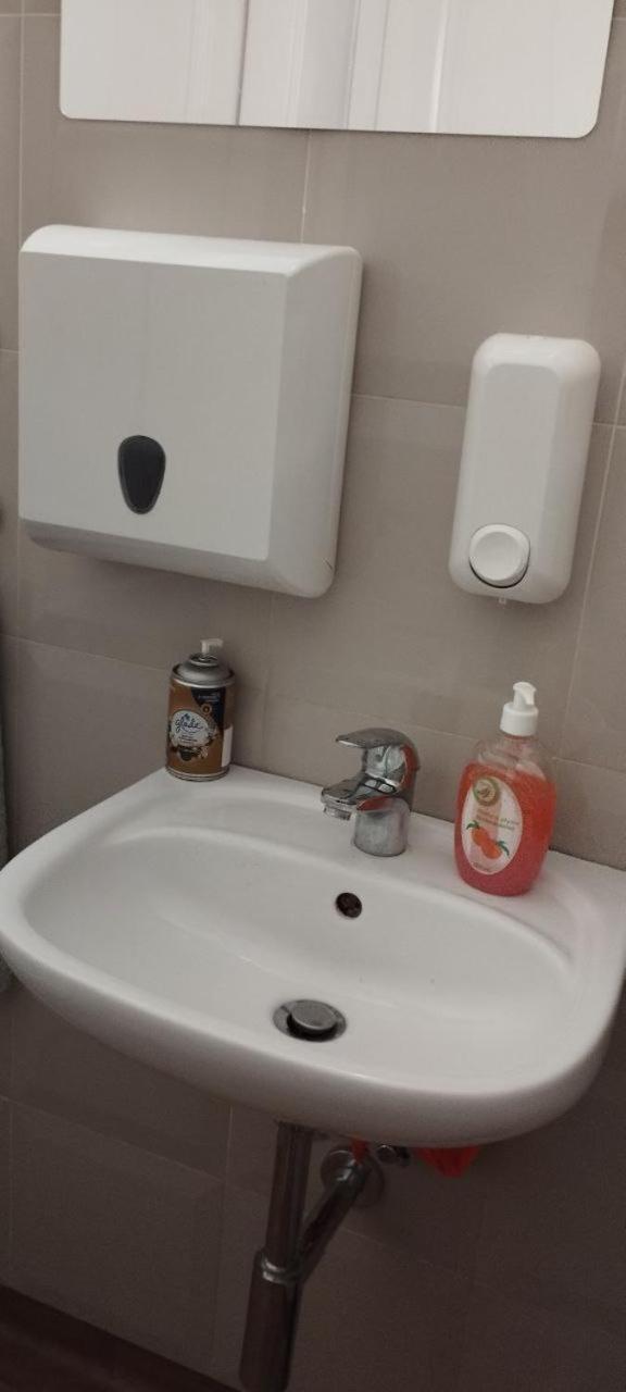 Hostel Alex&Tsa Kraków Zewnętrze zdjęcie